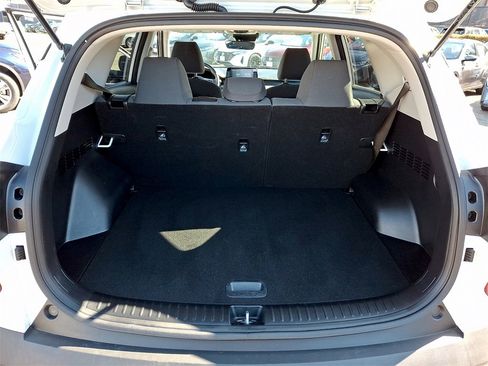 Used 2023 Kia Seltos LX image 27