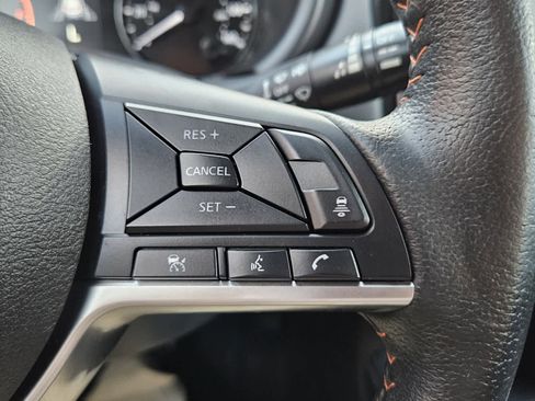 Used 2024 Nissan Kicks SR image 13