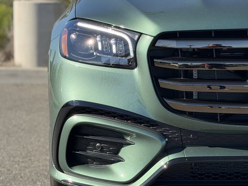 New 2026 Mercedes-Benz GLS 450 4MATIC image 7