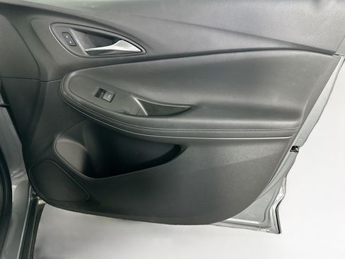 Used 2025 Buick Encore GX Preferred FWD image 30