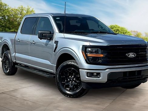 Used 2025 Ford F150 XLT w/ Equipment Group 302A MID AWD/4WD image 11