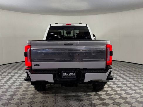 Used 2024 Ford F350 Platinum AWD/4WD image 7