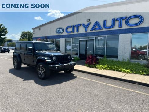 Used 2024 Jeep Wrangler Unlimited w/ Convenience Group AWD/4WD image 1