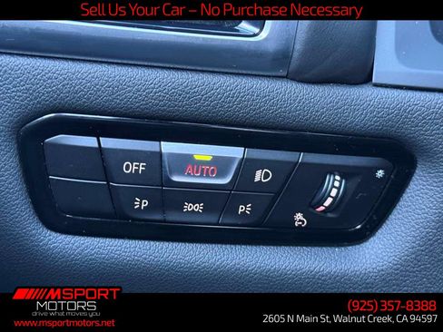 Used 2020 BMW 840i Convertible w/ M Sport Package RWD image 31