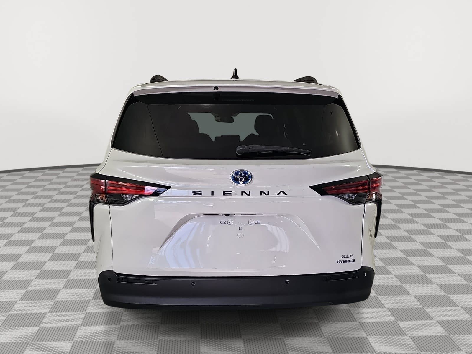Used 2022 Toyota Sienna XLE FWD image 7