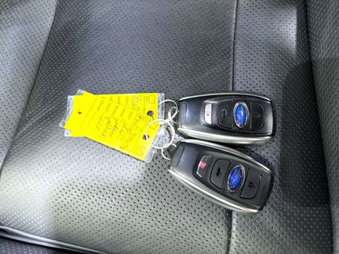 Used 2023 Subaru Outback Touring XT AWD/4WD image 35