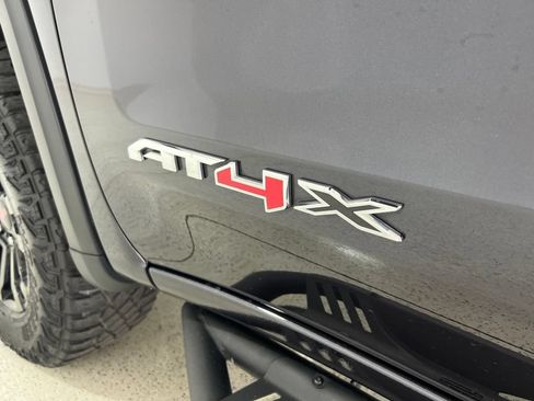 Used 2023 GMC Sierra 1500 AT4X AWD/4WD image 31