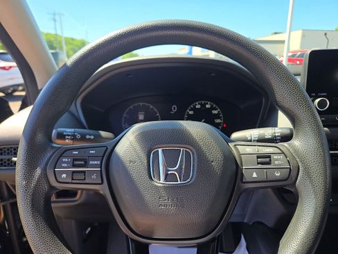 Used 2023 Honda HR-V LX image 19