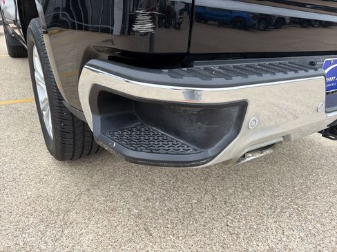 Used 2024 Chevrolet Silverado 1500 LTZ AWD/4WD image 25