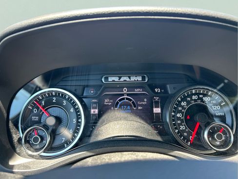 Certified 2023 RAM 1500 Big Horn AWD/4WD image 26