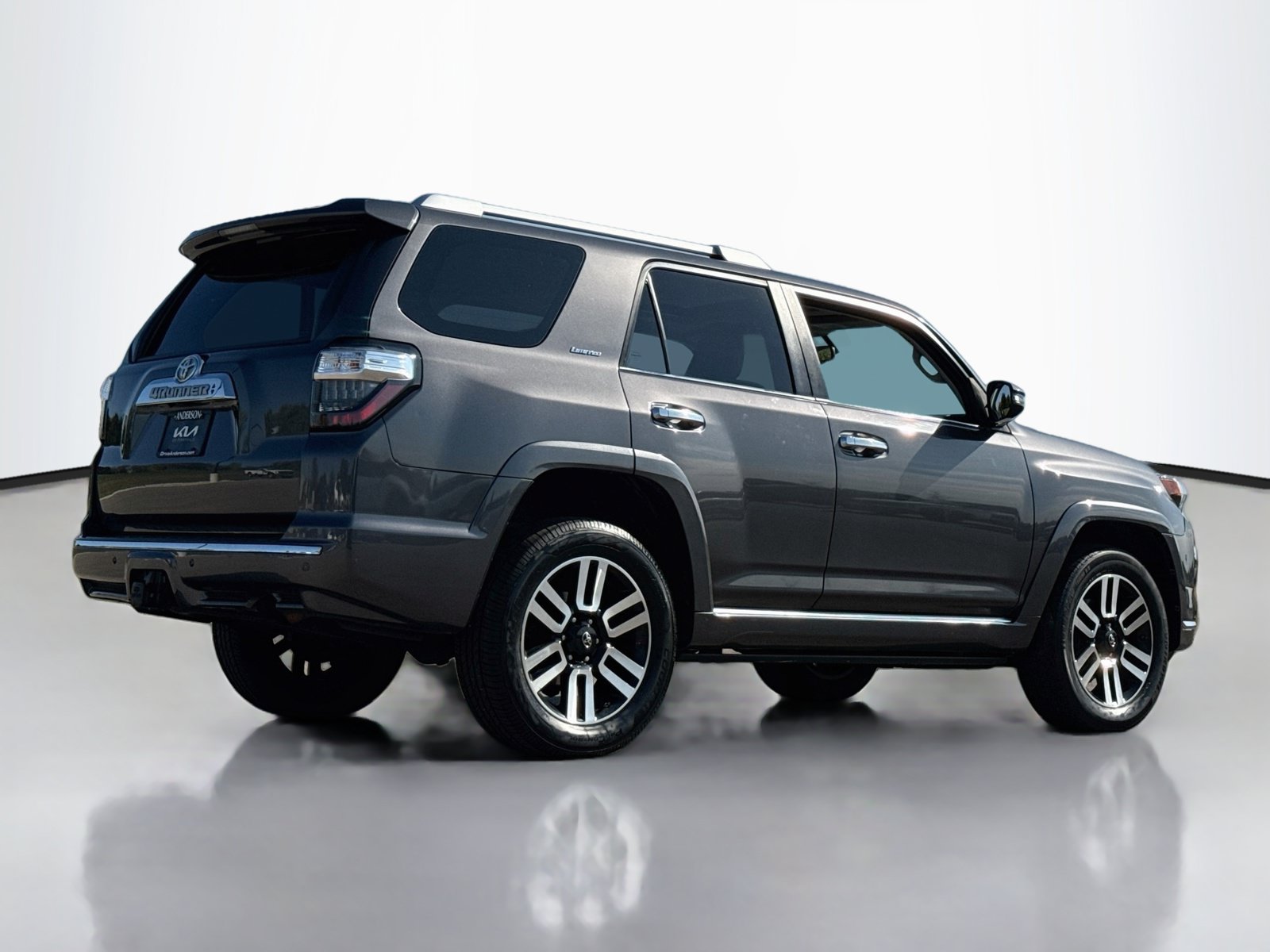 Used 2019 Toyota 4Runner Limited AWD/4WD image 7