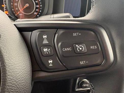 New 2026 Jeep Gladiator Sport AWD/4WD image 23