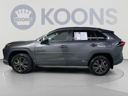 Used 2024 Toyota RAV4 XLE Premium w/ Weather Package AWD/4WD image 17