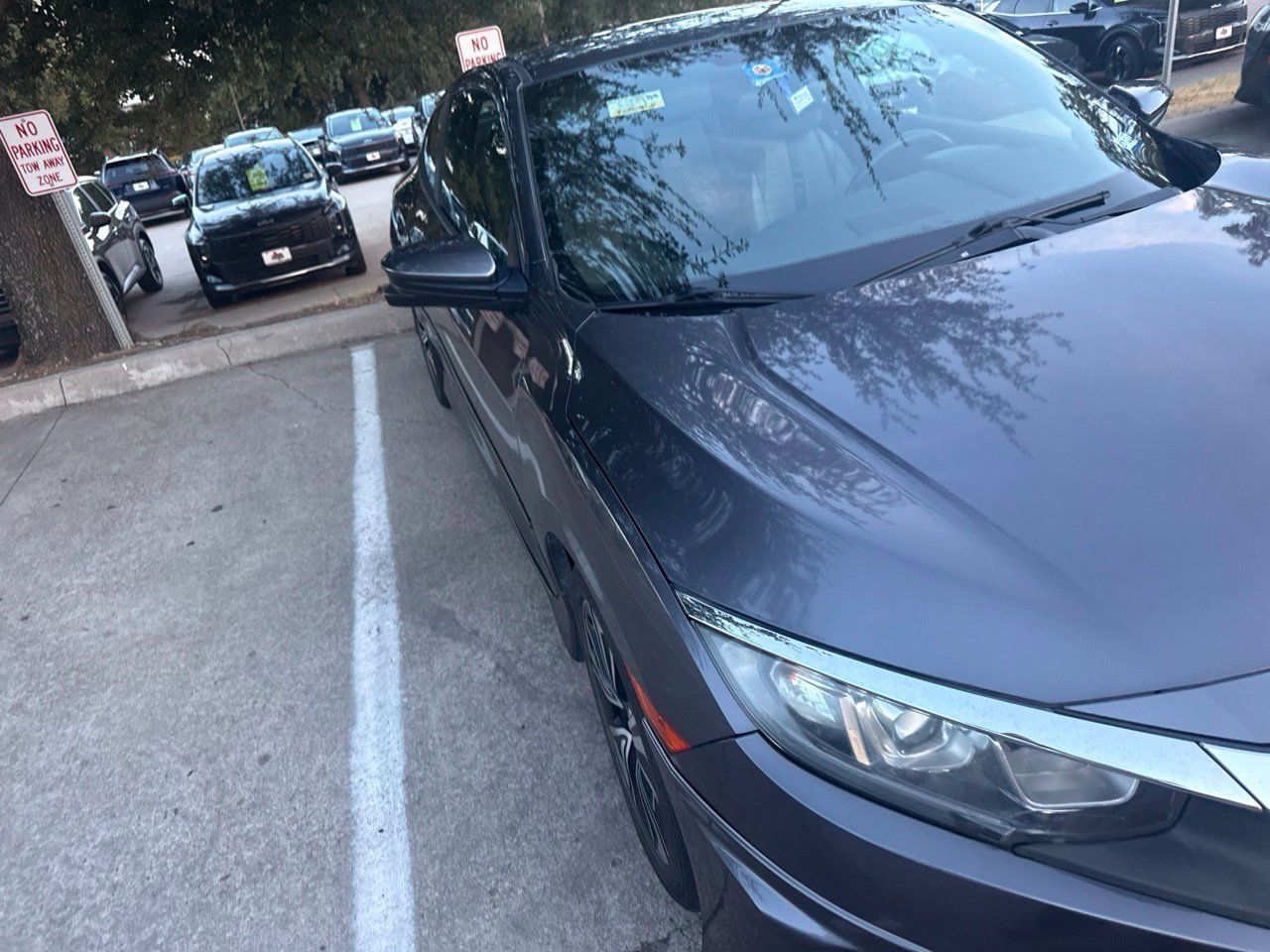 Used 2016 Honda Civic EX-L image 2