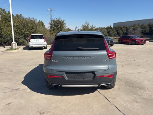 Used 2020 Volvo XC40 T5 Inscription w/ Protection Package Premier image 6
