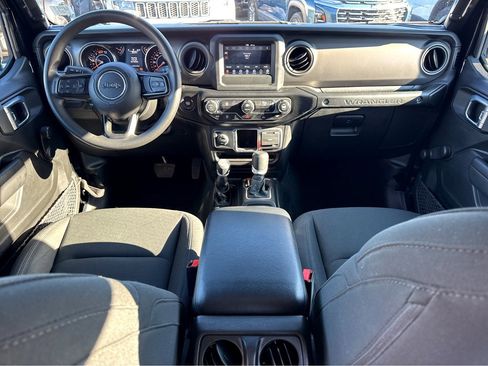 Certified 2022 Jeep Wrangler Unlimited Sport image 13