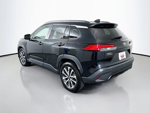 Certified 2025 Toyota Corolla Cross XLE FWD image 7