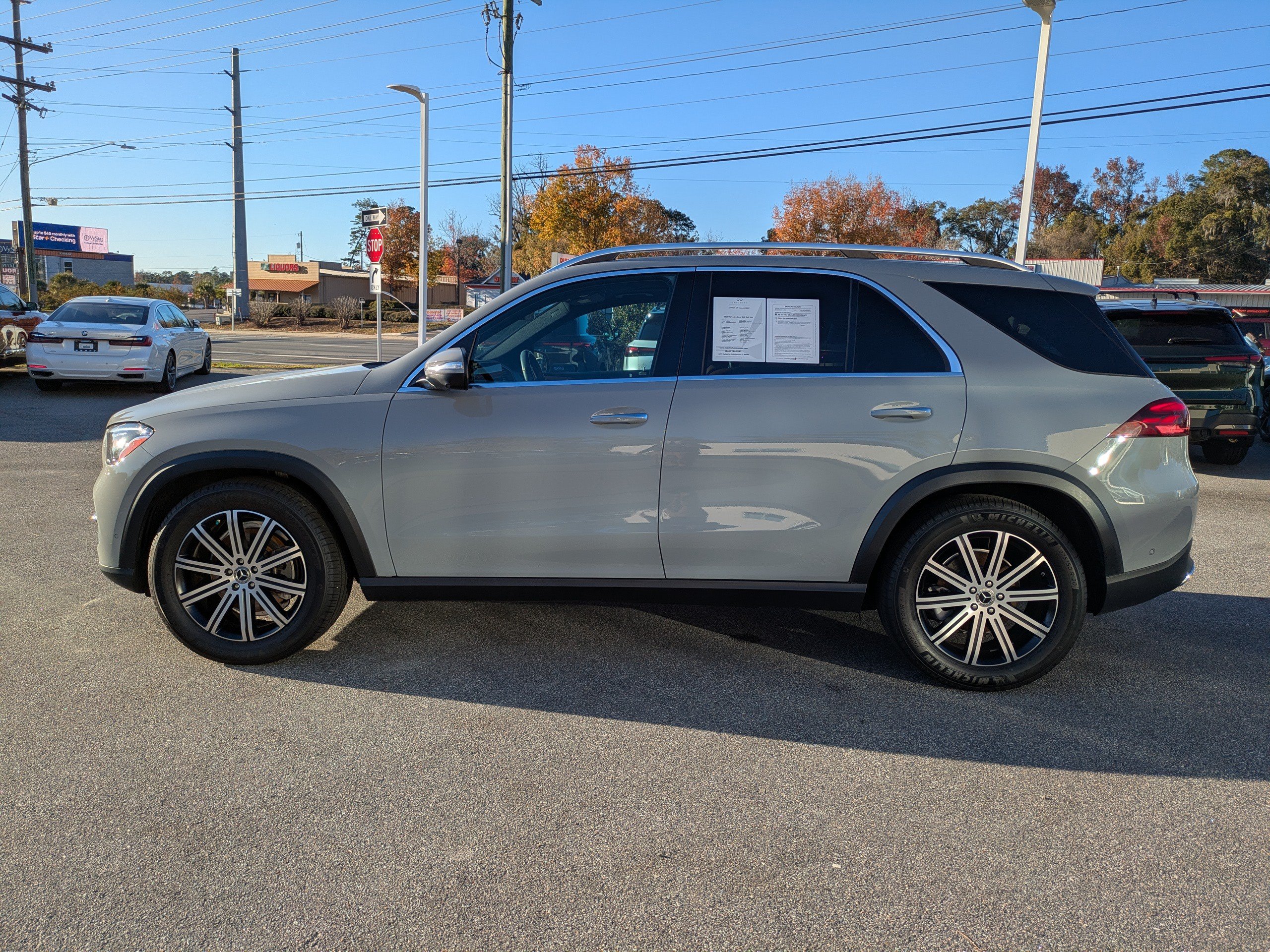Used 2024 Mercedes-Benz GLE 350 4MATIC image 6