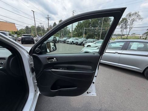 Used 2019 Dodge Durango GT w/ Blacktop Package AWD/4WD image 19