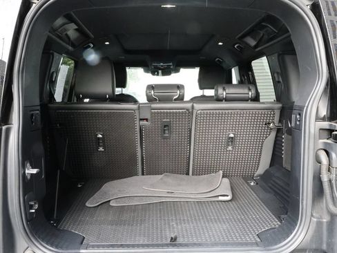 Used 2024 Land Rover Defender 110 S AWD/4WD image 27