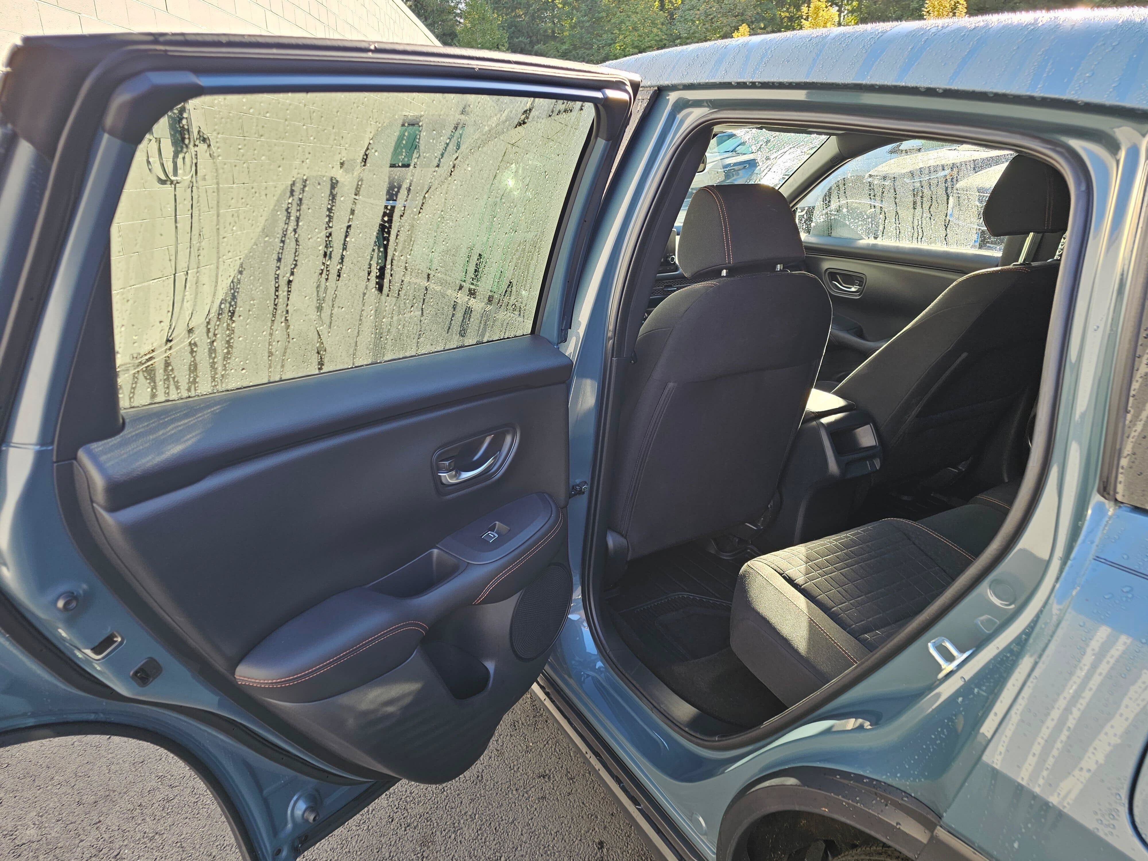 Certified 2025 Honda HR-V Sport image 19