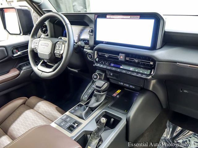 Used 2025 Toyota Land Cruiser w/ Premium Package AWD/4WD image 27