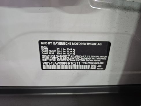 Used 2023 BMW i4 eDrive35 RWD image 34