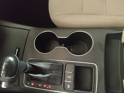 Used 2017 Kia Sorento AWD image 26