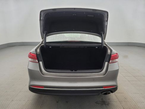 Used 2018 Kia Optima LX w/ 17" Alloy Wheels Package image 29