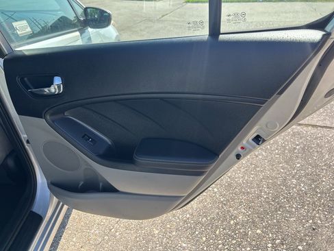 Used 2014 Kia Forte LX image 21