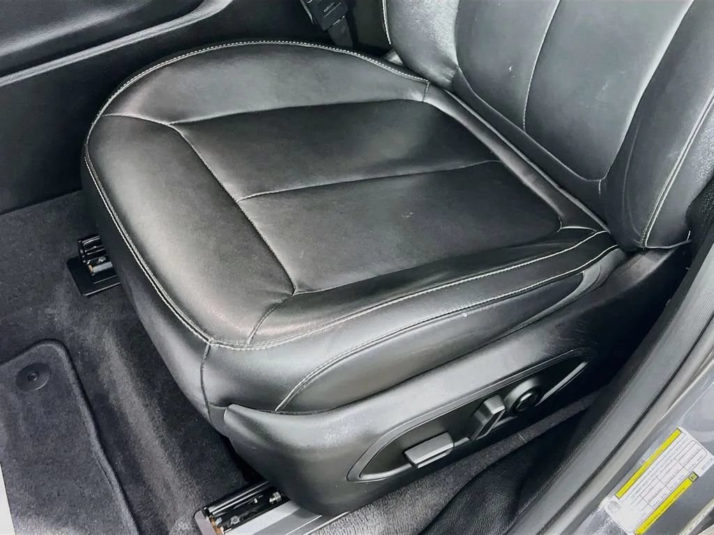 Used 2021 Jeep Grand Cherokee L Limited AWD/4WD image 19
