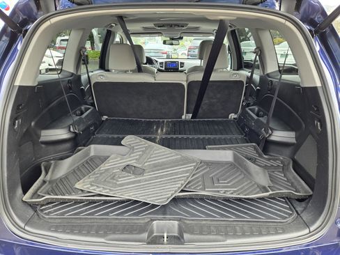 Used 2016 Honda Pilot Touring image 27