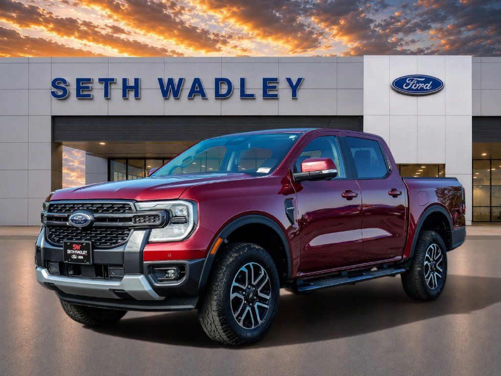 Used 2025 Ford Ranger Lariat w/ Trailer Tow Package RWD image 3