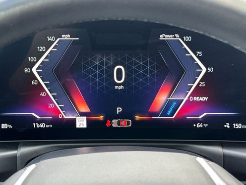 Used 2023 BMW i4 eDrive35 image 19