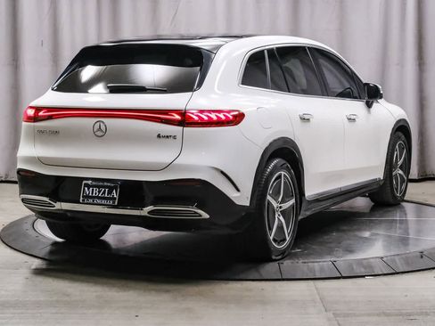 Certified 2023 Mercedes-Benz EQS 580 4MATIC SUV image 4