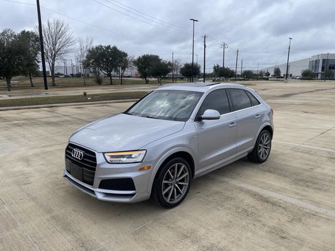 Used 2018 Audi Q3 2.0T Premium Plus image 27