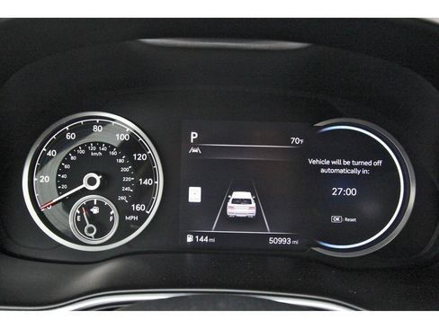 Used 2024 Genesis GV80 2.5T AWD/4WD image 13