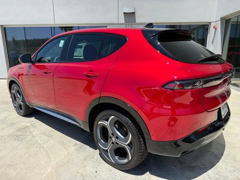 New 2026 Alfa Romeo Tonale w/ Active Assist Package AWD/4WD image 6