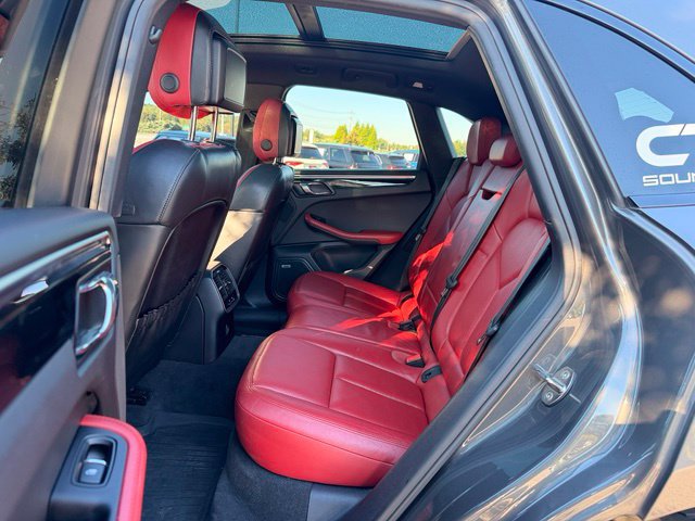 Used 2018 Porsche Macan S w/ Premium Package Plus AWD/4WD image 12