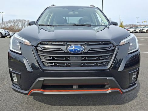 Used 2023 Subaru Forester Sport image 2