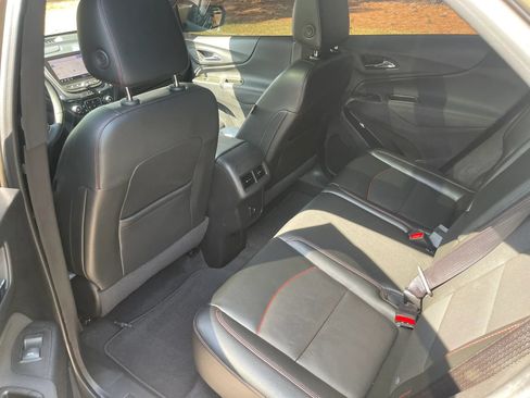 Used 2023 Chevrolet Equinox RS w/ RS Leather Package FWD image 12