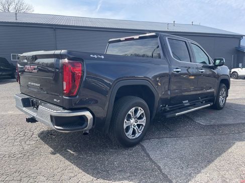 Used 2024 GMC Sierra 1500 SLT AWD/4WD image 8