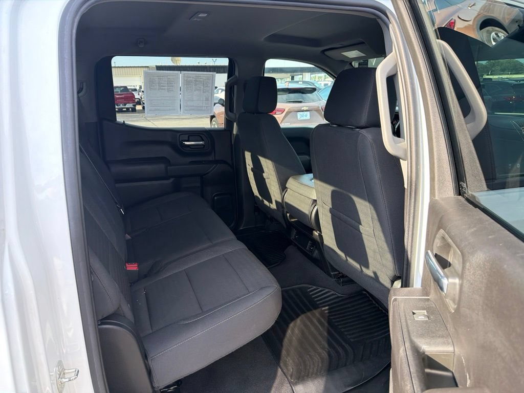 Used 2023 Chevrolet Silverado 1500 Custom AWD/4WD image 12