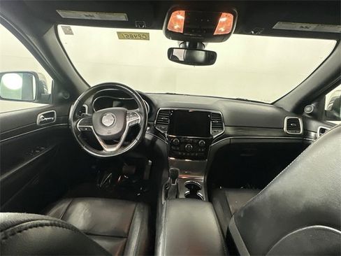 Certified 2020 Jeep Grand Cherokee Limited image 16