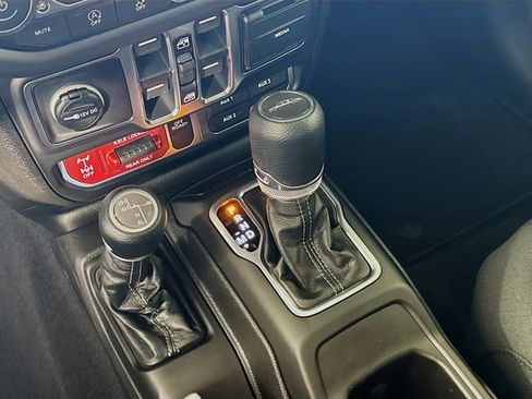 New 2026 Jeep Gladiator Mojave w/ Safety Group image 20