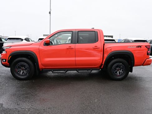 Certified 2025 Nissan Frontier PRO-4X w/ Interior Protection Package image 5
