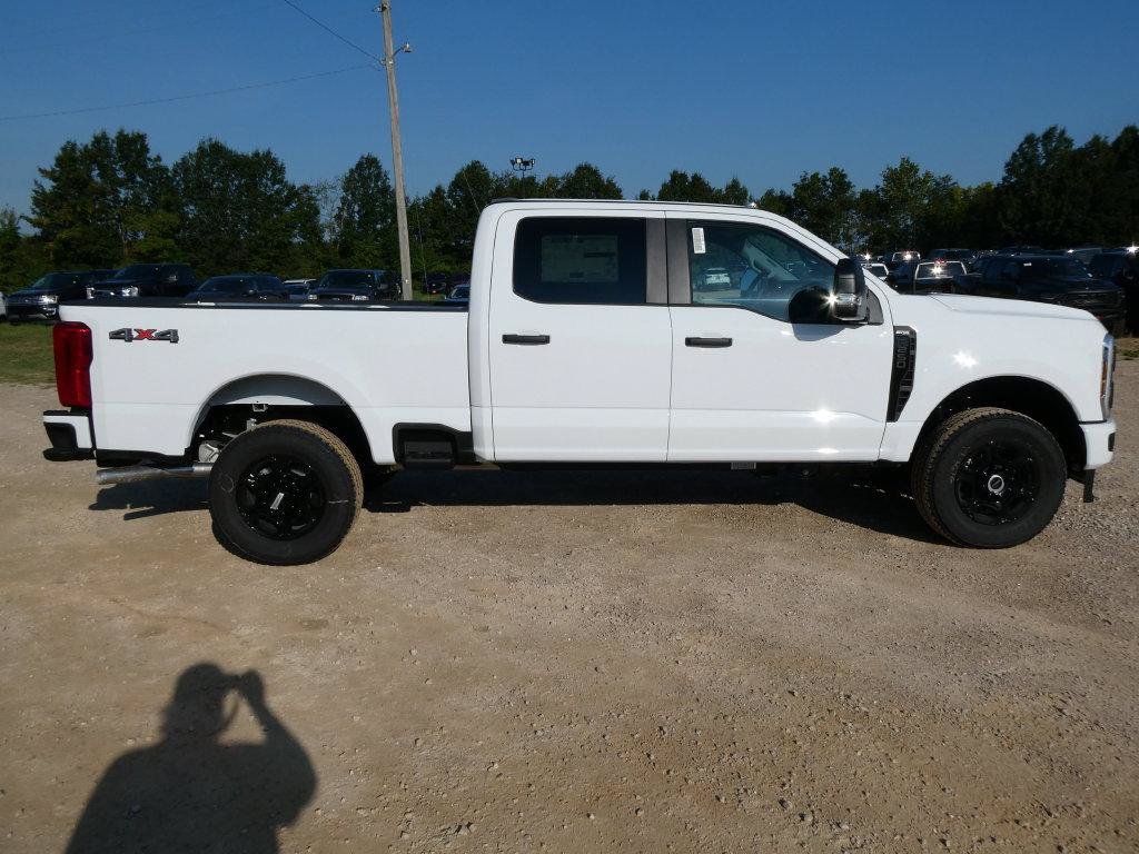 New 2026 Ford F250 XL w/ STX Appearance Package AWD/4WD image 2