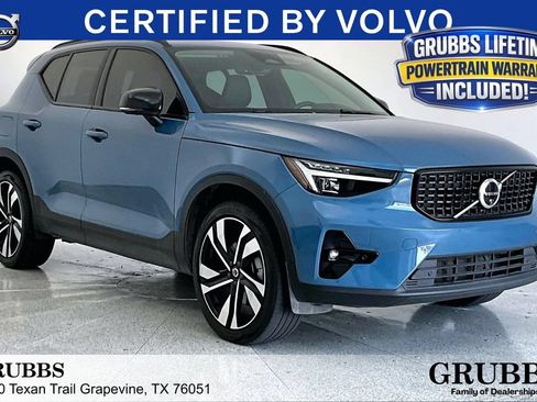 Used 2024 Volvo XC40 B5 Plus w/ Protection Package Premier AWD/4WD image 1
