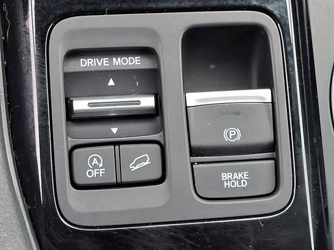 Certified 2025 Honda Pilot EX-L image 27