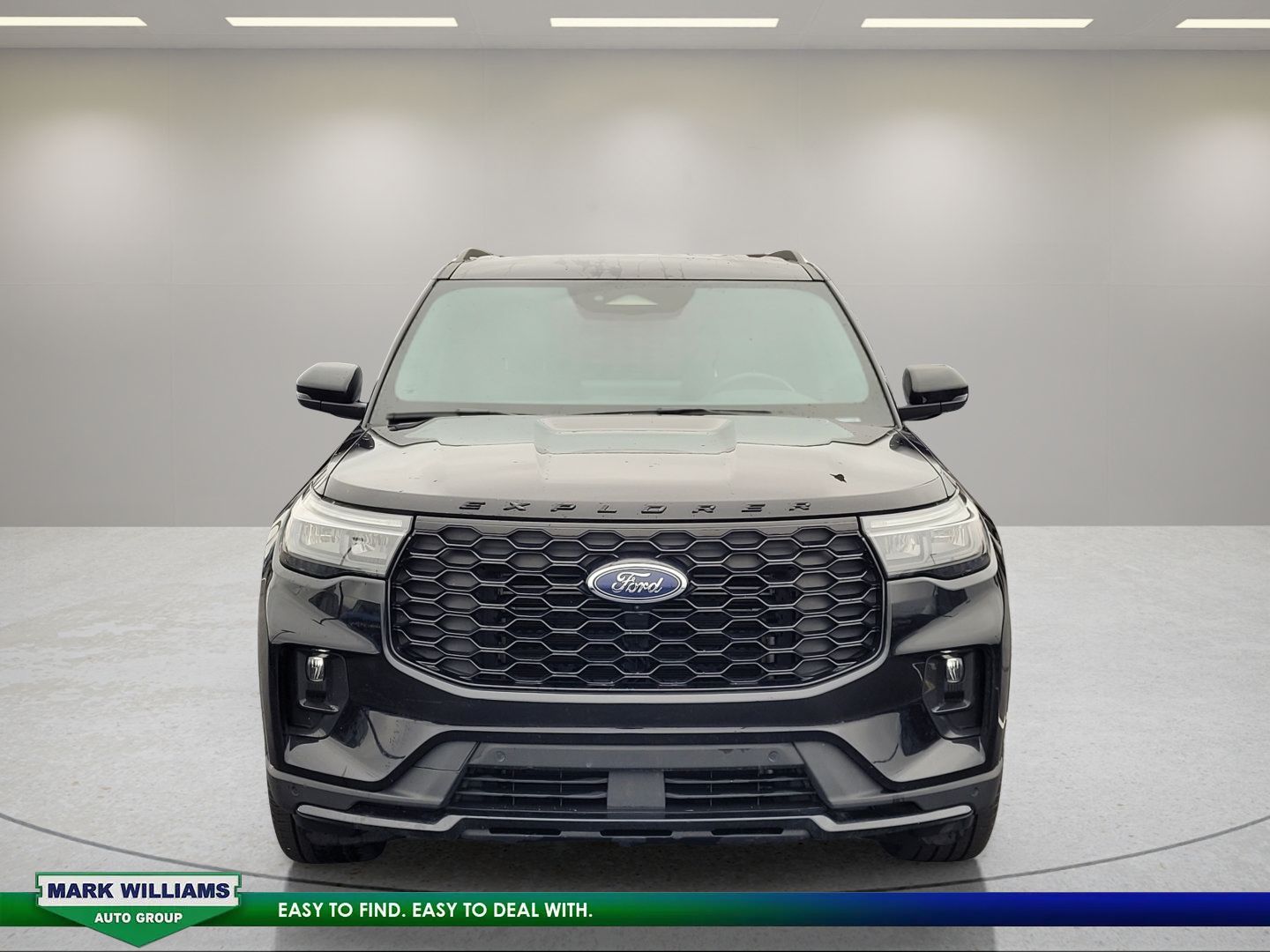 Used 2025 Ford Explorer ST-Line w/ ST-Line Street Pack AWD/4WD image 9